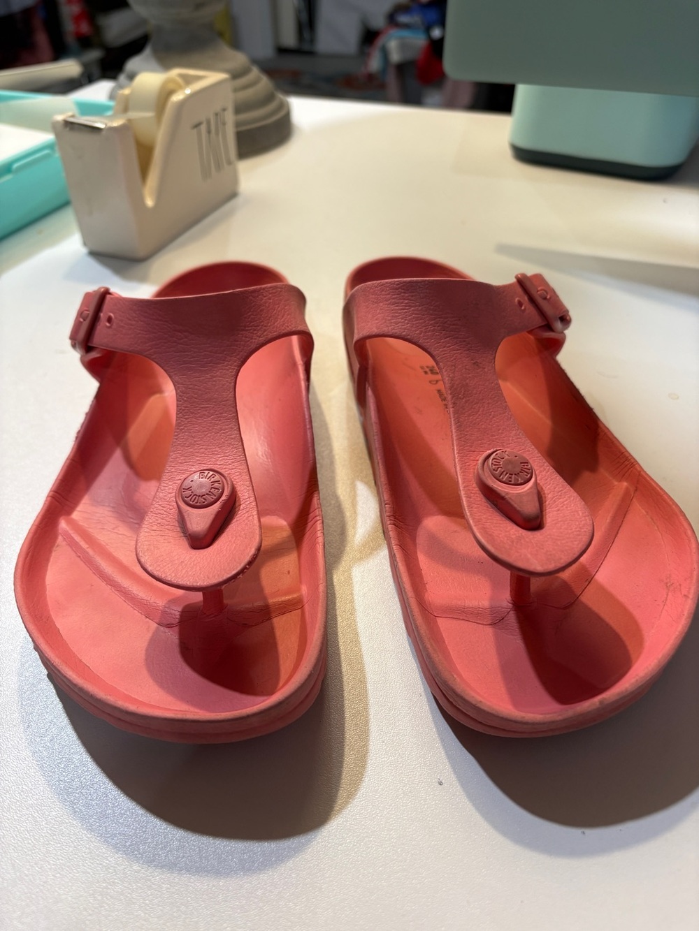 Birkenstock Pink Thong Sandal Slip-Ons - Picture 1 of 4